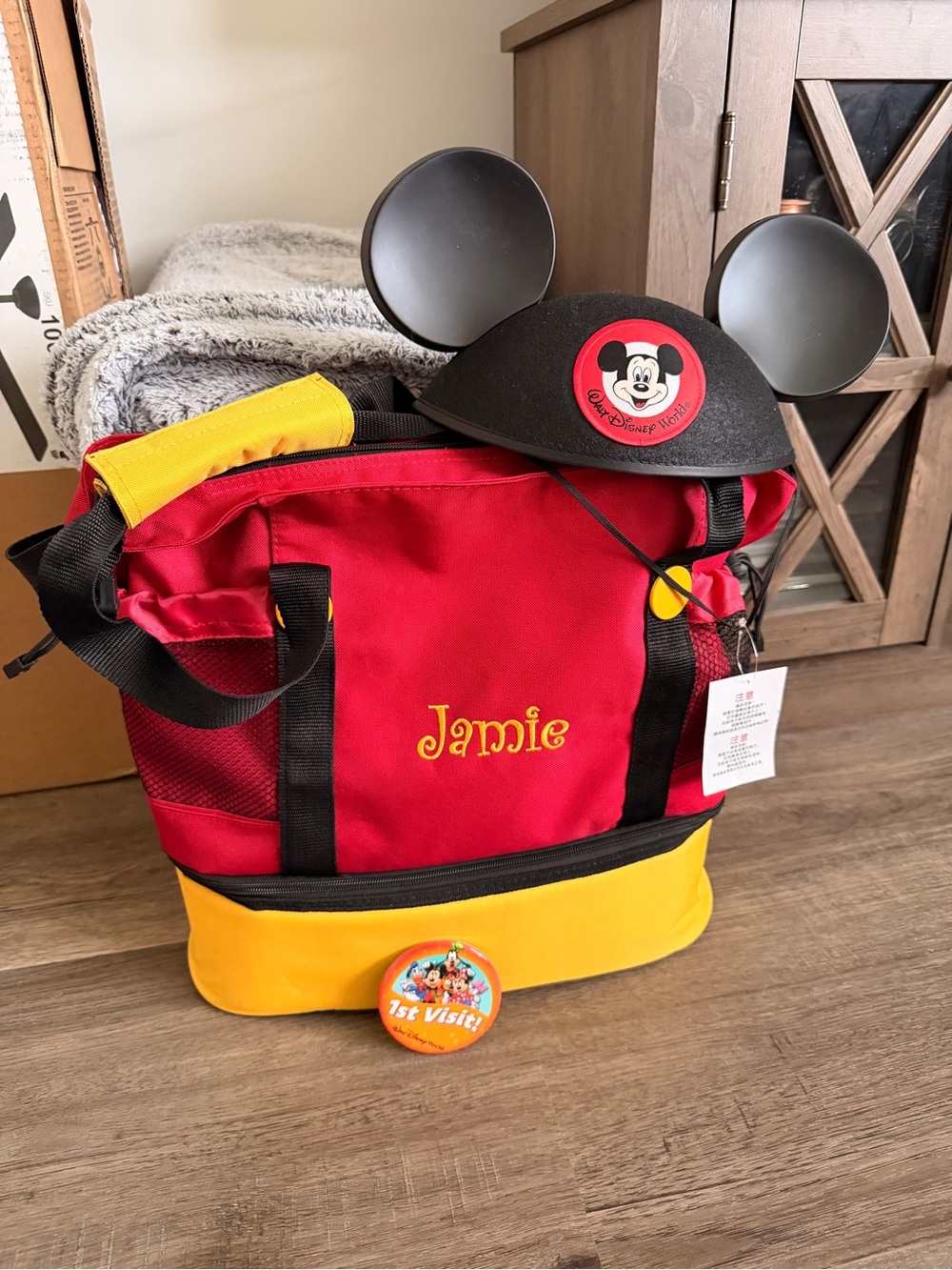 BRAND NEW 1st Visit Disney JAMIE Tote Backpack with Mickey Ears Hat